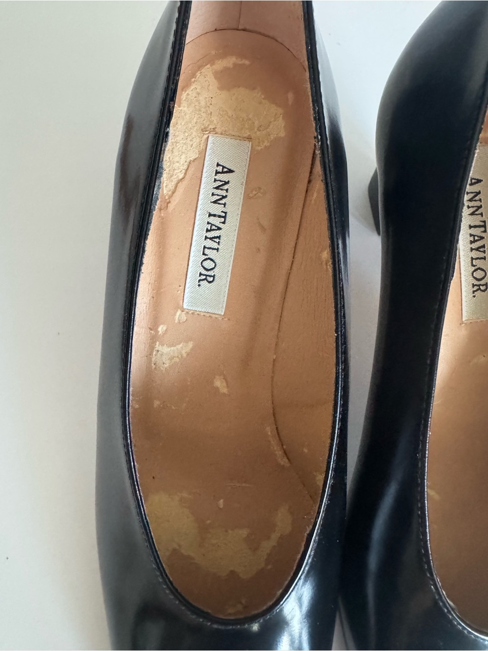 Ann Taylor Black Leather Pumps Heels Classic Pointed Toe NWOB Never Worn - Picture 7 of 9